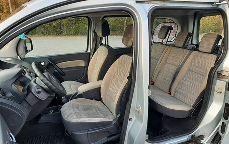 Renault Kangoo II рестайлинг, 2011 год, 750 000 рублей, 15 фотография