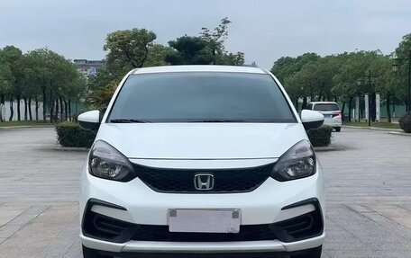 Honda Fit, 2021 год, 1 250 000 рублей, 2 фотография