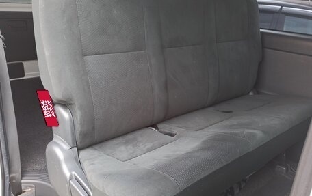 Toyota HiAce H200, 2018 год, 3 800 000 рублей, 6 фотография
