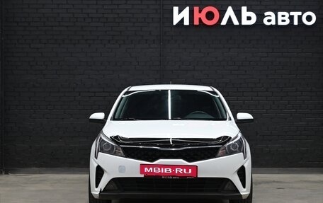 KIA Rio IV, 2020 год, 780 000 рублей, 2 фотография