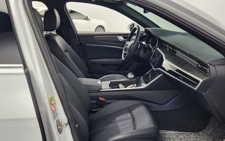 Audi A6, 2022 год, 4 030 000 рублей, 5 фотография