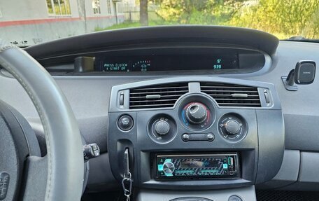 Renault Scenic III, 2004 год, 380 000 рублей, 7 фотография