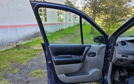 Renault Scenic III, 2004 год, 380 000 рублей, 5 фотография