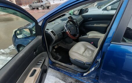 Toyota Prius, 2008 год, 650 000 рублей, 9 фотография