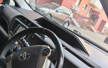 Toyota Aqua I, 2014 год, 1 020 000 рублей, 4 фотография