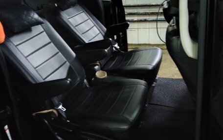 Toyota Noah III, 2014 год, 1 860 000 рублей, 8 фотография
