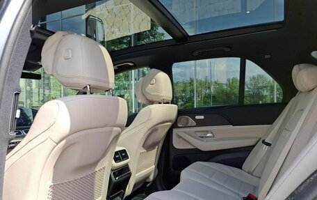 Mercedes-Benz GLE, 2024 год, 15 300 000 рублей, 21 фотография