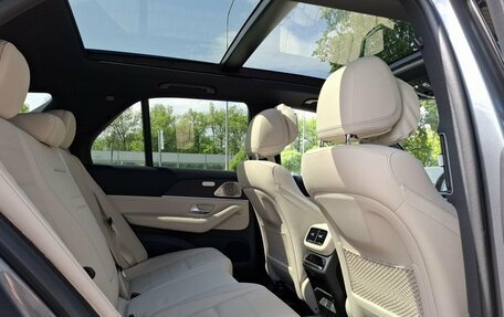 Mercedes-Benz GLE, 2024 год, 15 300 000 рублей, 22 фотография
