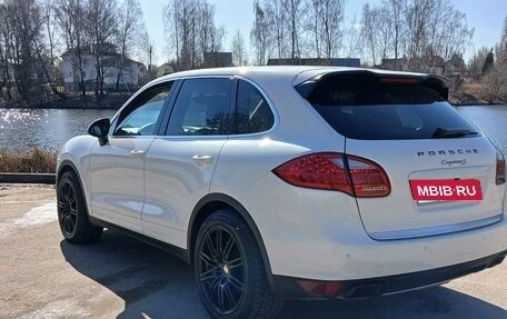 Porsche Cayenne III, 2010 год, 1 950 000 рублей, 8 фотография
