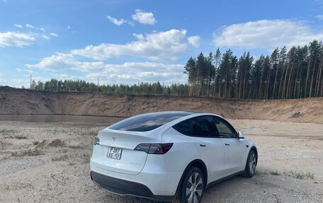 Tesla Model Y I, 2023 год, 4 750 000 рублей, 3 фотография