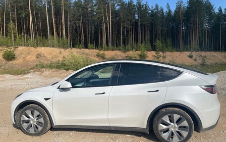 Tesla Model Y I, 2023 год, 4 750 000 рублей, 6 фотография