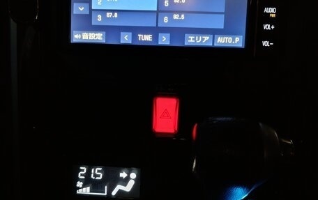 Toyota Roomy I, 2020 год, 1 180 000 рублей, 12 фотография