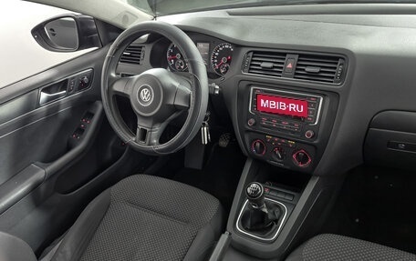 Volkswagen Jetta VI, 2014 год, 1 019 000 рублей, 15 фотография