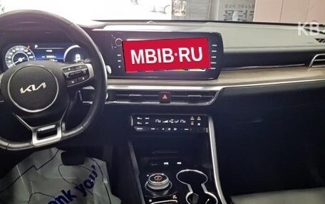 KIA K5, 2022 год, 1 600 000 рублей, 6 фотография