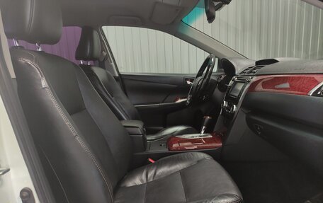 Toyota Camry, 2014 год, 1 680 000 рублей, 9 фотография