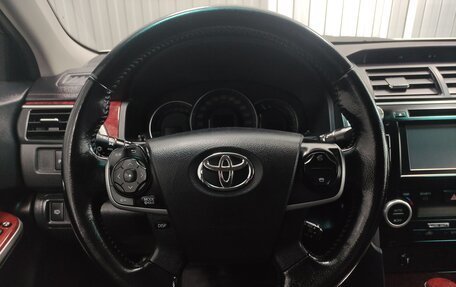 Toyota Camry, 2014 год, 1 680 000 рублей, 7 фотография