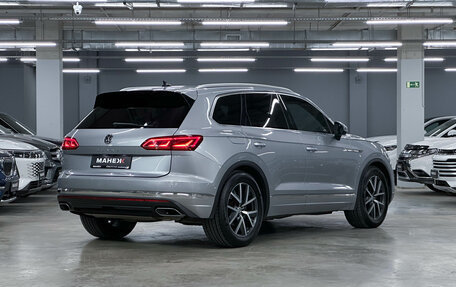 Volkswagen Touareg III, 2018 год, 5 000 000 рублей, 4 фотография