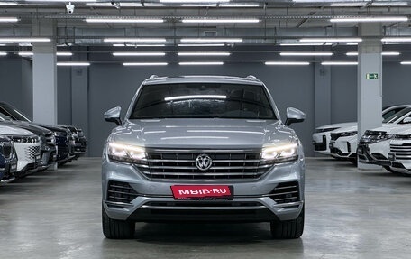 Volkswagen Touareg III, 2018 год, 5 000 000 рублей, 2 фотография
