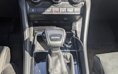 Skoda Karoq I, 2020 год, 2 400 000 рублей, 10 фотография