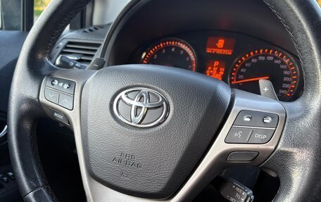 Toyota Avensis III рестайлинг, 2009 год, 1 100 000 рублей, 19 фотография