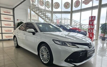 Toyota Camry, 2018 год, 2 829 000 рублей, 7 фотография