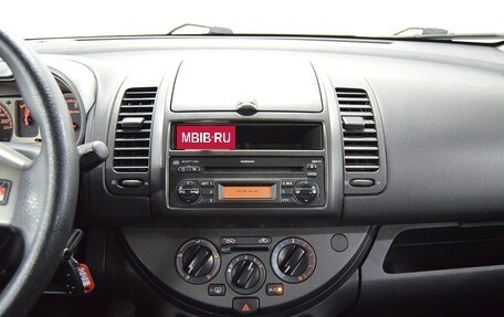 Nissan Note II рестайлинг, 2006 год, 380 000 рублей, 20 фотография