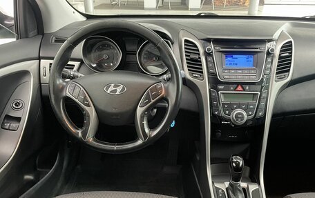 Hyundai i30 II рестайлинг, 2014 год, 910 000 рублей, 11 фотография