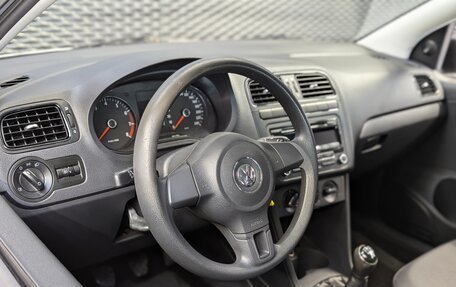 Volkswagen Polo VI (EU Market), 2012 год, 630 000 рублей, 10 фотография