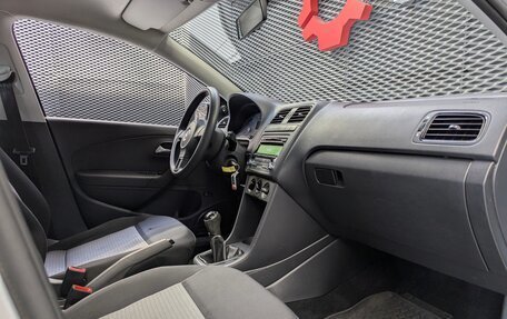 Volkswagen Polo VI (EU Market), 2012 год, 630 000 рублей, 14 фотография