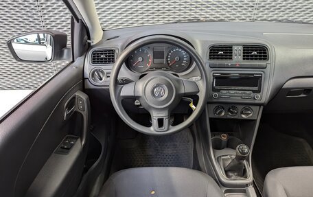 Volkswagen Polo VI (EU Market), 2012 год, 630 000 рублей, 20 фотография
