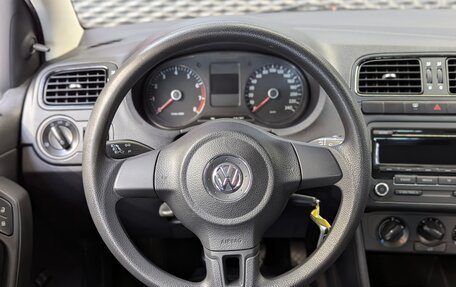 Volkswagen Polo VI (EU Market), 2012 год, 630 000 рублей, 21 фотография