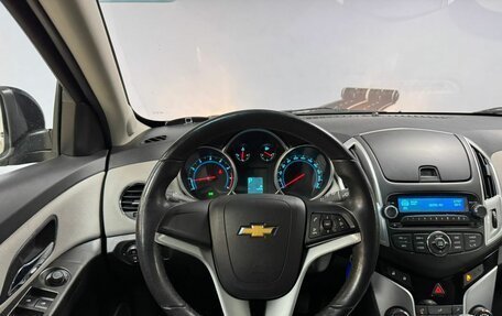Chevrolet Cruze II, 2014 год, 943 000 рублей, 15 фотография