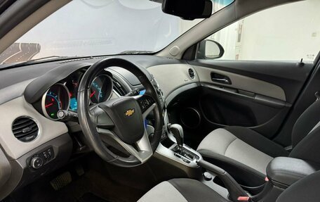 Chevrolet Cruze II, 2014 год, 943 000 рублей, 10 фотография