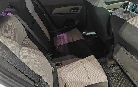 Chevrolet Cruze II, 2013 год, 799 000 рублей, 11 фотография