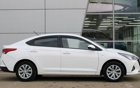 Hyundai Solaris II рестайлинг, 2021 год, 1 450 000 рублей, 4 фотография