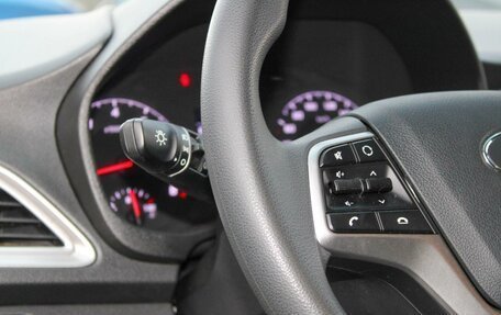 Hyundai Solaris II рестайлинг, 2021 год, 1 450 000 рублей, 17 фотография