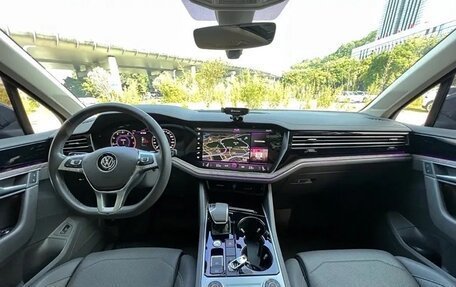 Volkswagen Touareg III, 2021 год, 3 550 000 рублей, 9 фотография