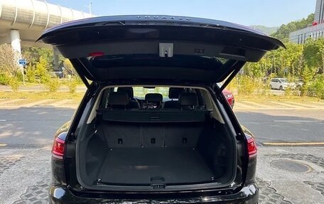 Volkswagen Touareg III, 2021 год, 3 550 000 рублей, 15 фотография