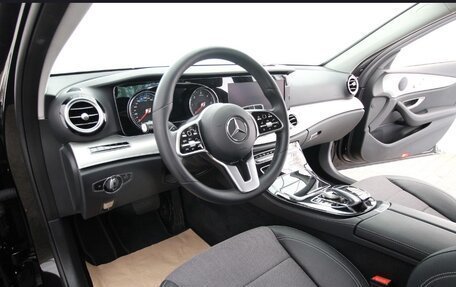 Mercedes-Benz E-Класс, 2020 год, 4 755 000 рублей, 4 фотография