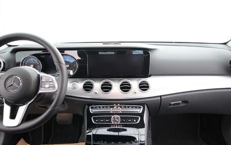 Mercedes-Benz E-Класс, 2020 год, 4 755 000 рублей, 6 фотография