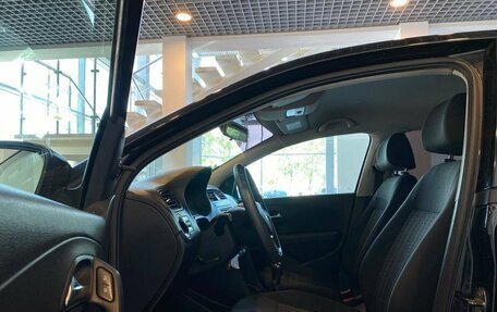 Volkswagen Polo VI (EU Market), 2016 год, 970 000 рублей, 16 фотография