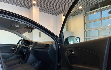 Volkswagen Polo VI (EU Market), 2016 год, 970 000 рублей, 27 фотография