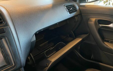 Volkswagen Polo VI (EU Market), 2016 год, 970 000 рублей, 30 фотография