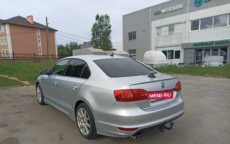 Volkswagen Jetta VI, 2013 год, 1 400 000 рублей, 2 фотография