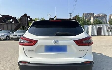 Nissan Qashqai, 2021 год, 1 800 000 рублей, 5 фотография