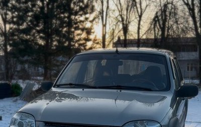 Chevrolet Niva I рестайлинг, 2010 год, 650 000 рублей, 1 фотография