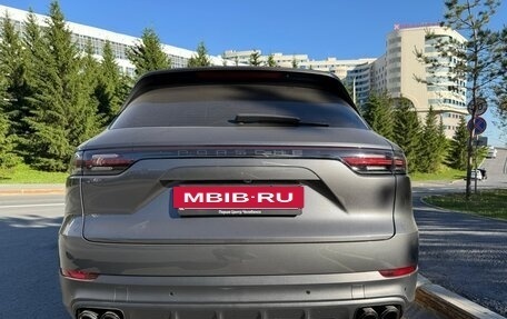 Porsche Cayenne III, 2021 год, 8 790 000 рублей, 3 фотография