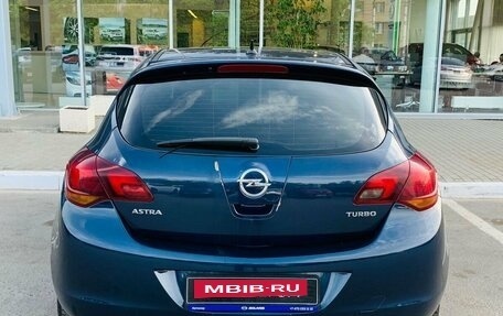 Opel Astra J, 2011 год, 705 000 рублей, 6 фотография