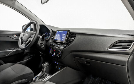 Hyundai Solaris II рестайлинг, 2021 год, 1 620 000 рублей, 11 фотография