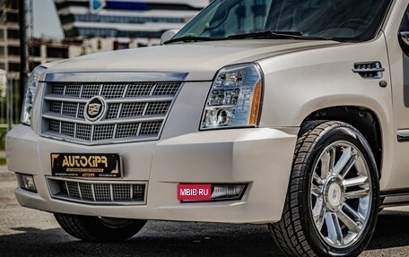Cadillac Escalade III, 2013 год, 2 610 000 рублей, 5 фотография